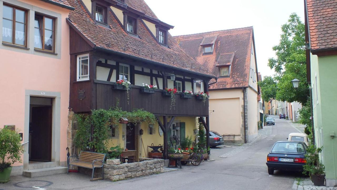 Gaestehaus Gerlinger Otel Rothenburg ob der Tauber Dış mekan fotoğraf