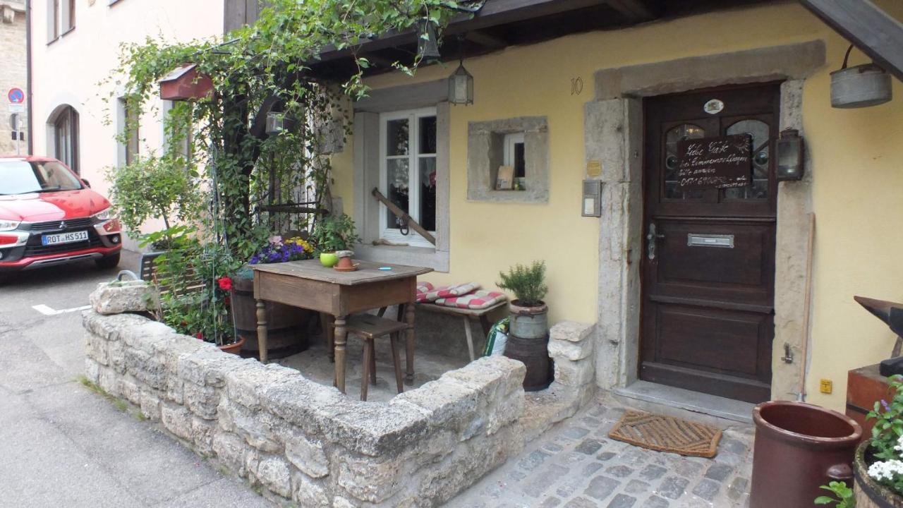 Gaestehaus Gerlinger Otel Rothenburg ob der Tauber Dış mekan fotoğraf